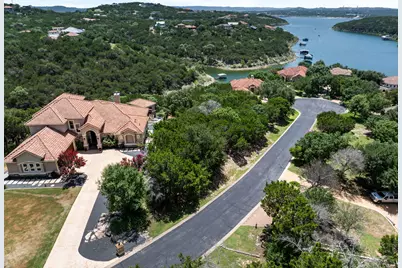 18505 Monet Pointe Drive, Jonestown, TX 78645 - Photo 8