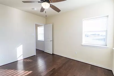 1050 County Road 129 #B, Taylor, TX 76574 - Photo 18