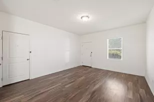 850 Bunton Reserve Blvd, Kyle, TX 78640 - Photo 10