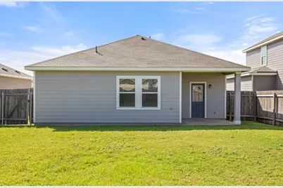 850 Bunton Reserve Boulevard, Kyle, TX 78640 - Photo 32
