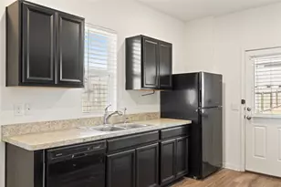 850 Bunton Reserve Blvd, Kyle, TX 78640 - Photo 16