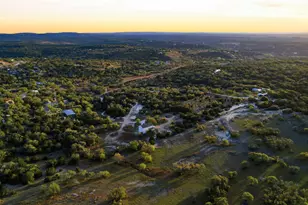 980 Sycamore Creek Dr, Dripping Springs, TX 78620 - Photo 38