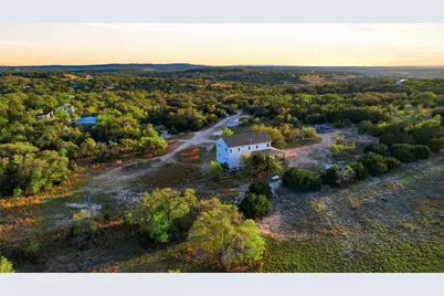 980 Sycamore Creek Drive, Dripping Springs, TX 78620 - Photo 2