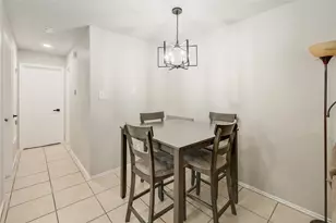 9906 Parliament House Rd, Austin, TX 78729 - Photo 8