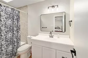 9906 Parliament House Rd, Austin, TX 78729 - Photo 14