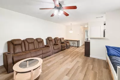 9906 Parliament House Road, Austin, TX 78729 - Photo 16