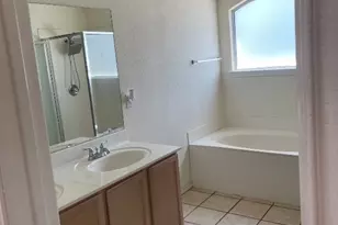 5000 Cleves St, Round Rock, TX 78681 - Photo 14