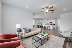 200 Childress St, Hutto, TX 78634 - Photo 6