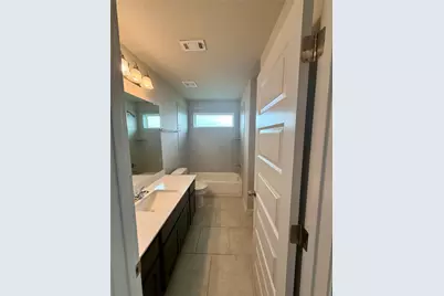 212 Lake Placid Run, Elgin, TX 78621 - Photo 22