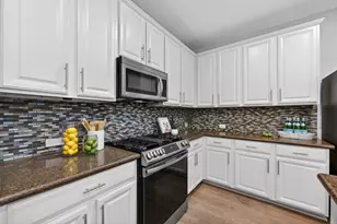 8025 Levata Dr, Austin, TX 78739 - Photo 20