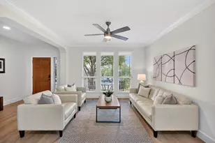 8025 Levata Dr, Austin, TX 78739 - Photo 10