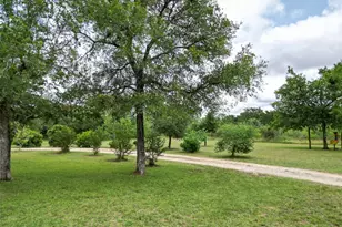194 Rabbit Trail, Dale, TX 78616 - Photo 32
