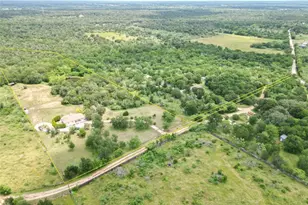 194 Rabbit Trail, Dale, TX 78616 - Photo 6