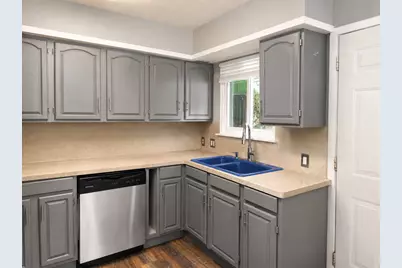 2804 Catalina Drive #B, Austin, TX 78741 - Photo 2