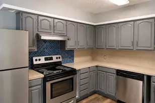 2804 Catalina Dr, Austin, TX 78741 - Photo 1