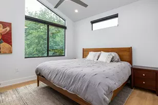 2909 E 3rd St, Austin, TX 78702 - Photo 16