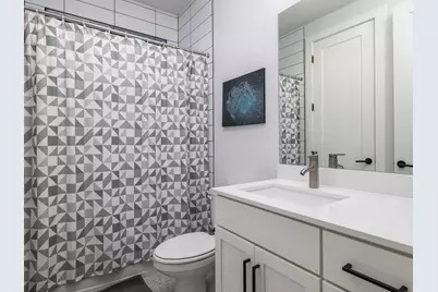 2909 E 3rd Street #2, Austin, TX 78702 - Photo 18