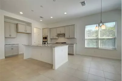 113 Meadow Wood Cove, Georgetown, TX 78626 - Photo 4