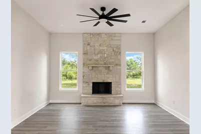 316 Sweet Grass, Horseshoe Bay, TX 78657 - Photo 2