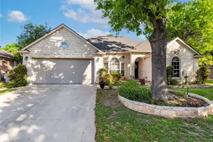 4010 Halfway Cove, Round Rock, TX 78681 - Photo 2