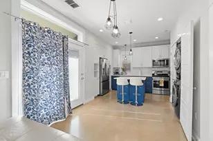 1809 Chestnut Ave, Austin, TX 78702 - Photo 4