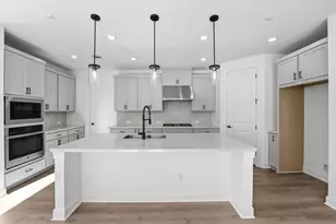 1905 Montella Wy, Leander, TX 78641 - Photo 2