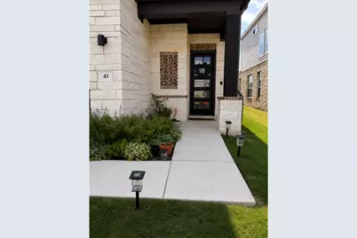 1531 N Red Bud Lane #43, Round Rock, TX 78665 - Photo 2