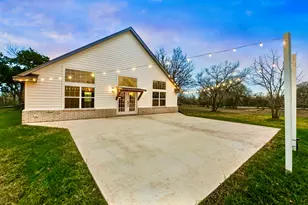 20808 Sandy Brown Ln, Webberville, TX 78621 - Photo 1