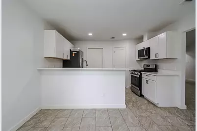 16405 Edgemere Drive, Pflugerville, TX 78660 - Photo 12