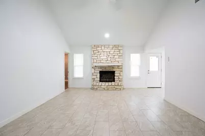 16405 Edgemere Drive, Pflugerville, TX 78660 - Photo 10