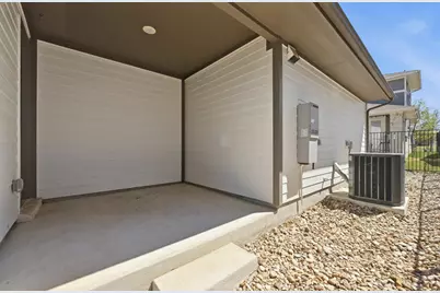 8401 Orizzonte Street, Austin, TX 78744 - Photo 24