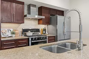 1600 Barton Springs Rd, Austin, TX 78704 - Photo 12