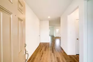 414 Sebring Cir, Hutto, TX 78634 - Photo 2