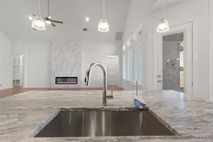 1013 Painted Horse Dr, Georgetown, TX 78633 - Photo 16