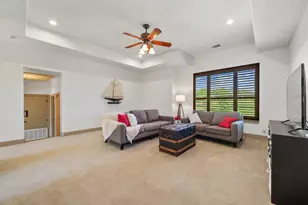 402 Zephyr St, Lakeway, TX 78734 - Photo 24