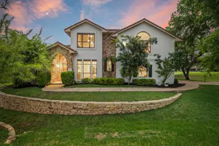 402 Zephyr St, Lakeway, TX 78734 - Photo 2