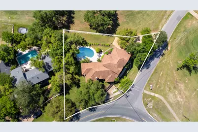 402 Zephyr Street, Lakeway, TX 78734 - Photo 36
