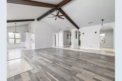 2707 North Drive, Taylor, TX 76574 - Photo 14