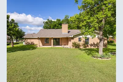 2707 North Drive, Taylor, TX 76574 - Photo 18