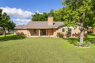 2707 North Dr, Taylor, TX 76574 - Photo 28
