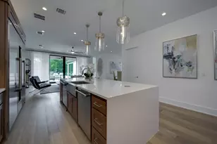 2415 McCall Rd, Austin, TX 78703 - Photo 16