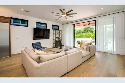 2415 McCall Road, Austin, TX 78703 - Photo 20
