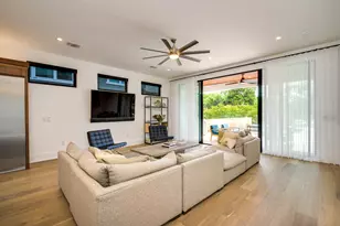 2415 McCall Rd, Austin, TX 78703 - Photo 20