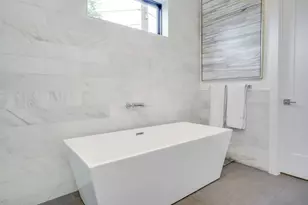 2415 McCall Rd, Austin, TX 78703 - Photo 26