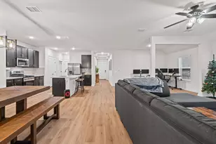 7619 Grenadine Bloom Bnd, Del Valle, TX 78617 - Photo 4