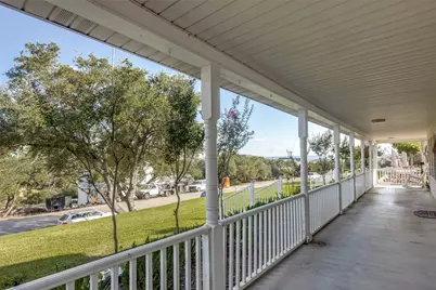 403 Sinclair Drive, Briarcliff, TX 78669 - Photo 6