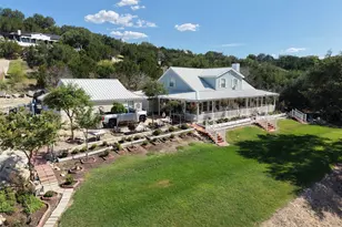 403 Sinclair Dr, Briarcliff, TX 78669 - Photo 1
