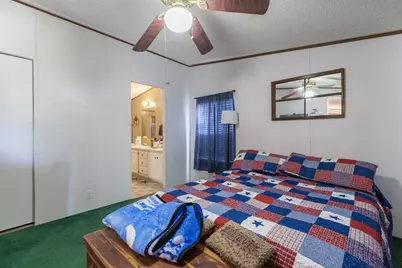 209 E Sheldon Avenue, Thrall, TX 76578 - Photo 4