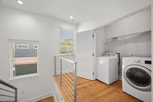 1003 Valdez St, Austin, TX 78741 - Photo 8