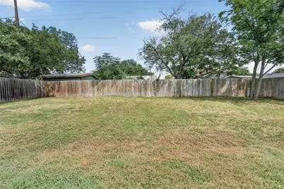 13005 Powderhorn Street, Austin, TX 78727 - Photo 38